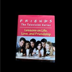 ▪️RUNNING PRESS: “Friends” the TV series, miniature edition book preowned▪️